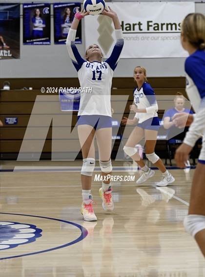 Thumbnail 2 in Orland vs West Valley (Eileen Mason Invitational) photogallery.