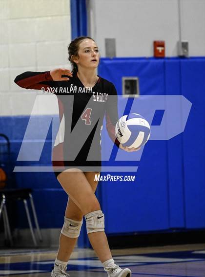 Thumbnail 3 in Orland vs West Valley (Eileen Mason Invitational) photogallery.