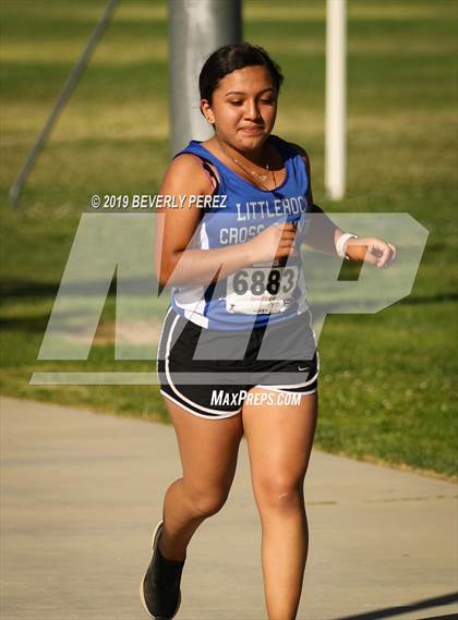 Thumbnail 1 in Golden League Meet #1 photogallery.