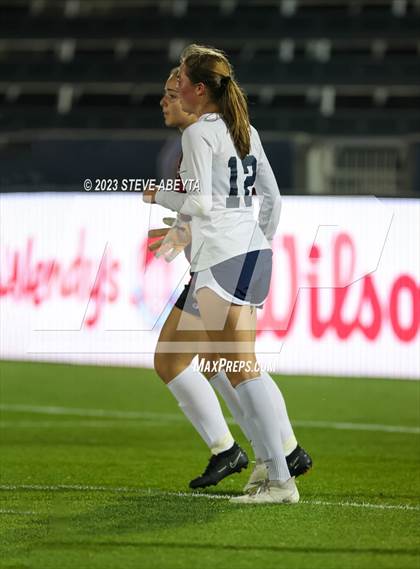 Thumbnail 1 in Dakota Ridge vs. Lutheran (CHSAA 4A State Final) photogallery.
