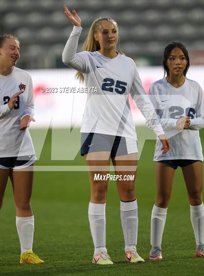 Thumbnail 3 in Dakota Ridge vs. Lutheran (CHSAA 4A State Final) photogallery.