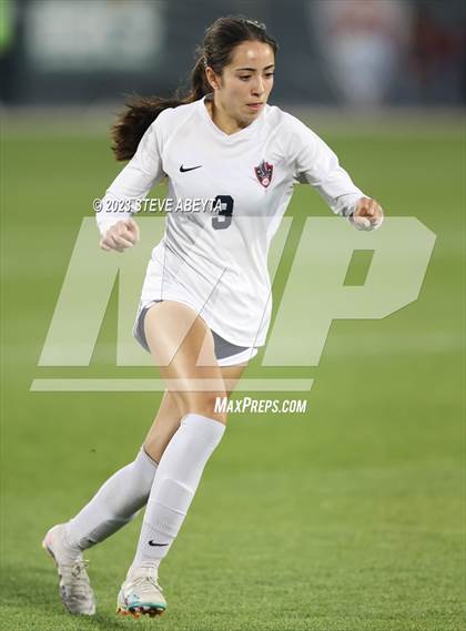 Thumbnail 3 in Dakota Ridge vs. Lutheran (CHSAA 4A State Final) photogallery.