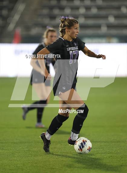 Thumbnail 3 in Dakota Ridge vs. Lutheran (CHSAA 4A State Final) photogallery.