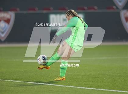Thumbnail 1 in Dakota Ridge vs. Lutheran (CHSAA 4A State Final) photogallery.