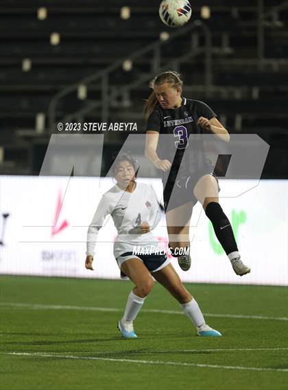 Thumbnail 3 in Dakota Ridge vs. Lutheran (CHSAA 4A State Final) photogallery.
