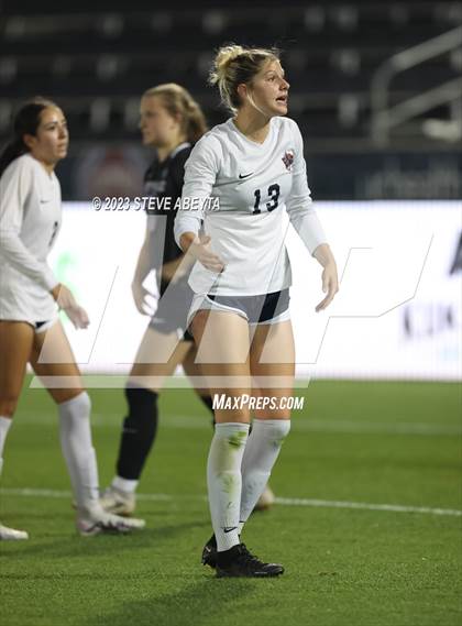 Thumbnail 1 in Dakota Ridge vs. Lutheran (CHSAA 4A State Final) photogallery.