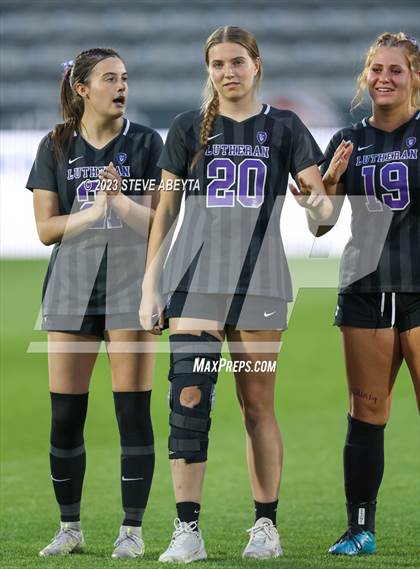 Thumbnail 3 in Dakota Ridge vs. Lutheran (CHSAA 4A State Final) photogallery.