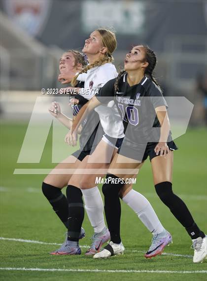 Thumbnail 1 in Dakota Ridge vs. Lutheran (CHSAA 4A State Final) photogallery.