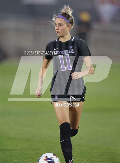 Thumbnail 3 in Dakota Ridge vs. Lutheran (CHSAA 4A State Final) photogallery.