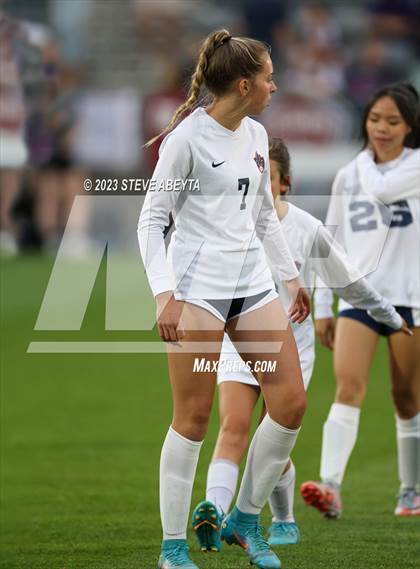 Thumbnail 1 in Dakota Ridge vs. Lutheran (CHSAA 4A State Final) photogallery.