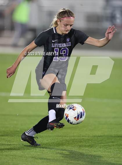 Thumbnail 2 in Dakota Ridge vs. Lutheran (CHSAA 4A State Final) photogallery.