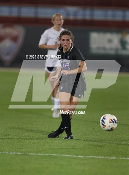 Thumbnail 3 in Dakota Ridge vs. Lutheran (CHSAA 4A State Final) photogallery.
