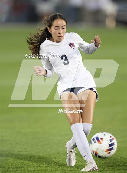 Thumbnail 1 in Dakota Ridge vs. Lutheran (CHSAA 4A State Final) photogallery.