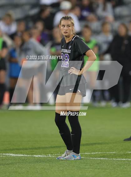 Thumbnail 3 in Dakota Ridge vs. Lutheran (CHSAA 4A State Final) photogallery.