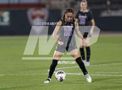 Thumbnail 3 in Dakota Ridge vs. Lutheran (CHSAA 4A State Final) photogallery.