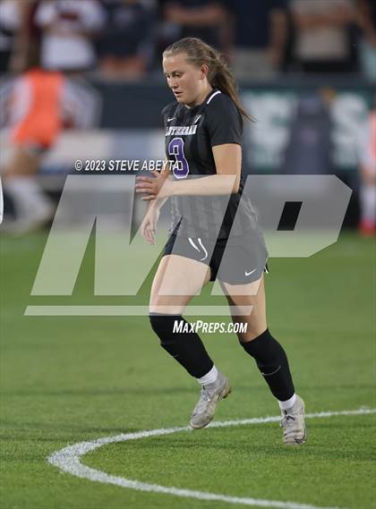 Thumbnail 3 in Dakota Ridge vs. Lutheran (CHSAA 4A State Final) photogallery.