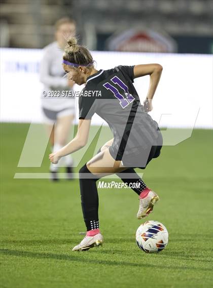 Thumbnail 2 in Dakota Ridge vs. Lutheran (CHSAA 4A State Final) photogallery.