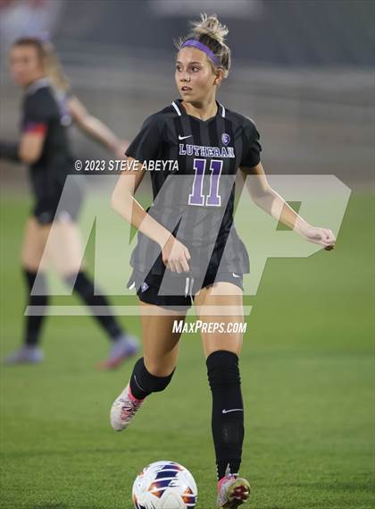 Thumbnail 2 in Dakota Ridge vs. Lutheran (CHSAA 4A State Final) photogallery.