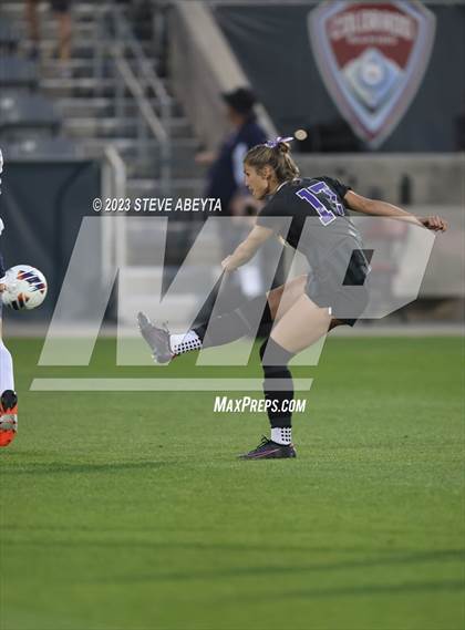 Thumbnail 2 in Dakota Ridge vs. Lutheran (CHSAA 4A State Final) photogallery.