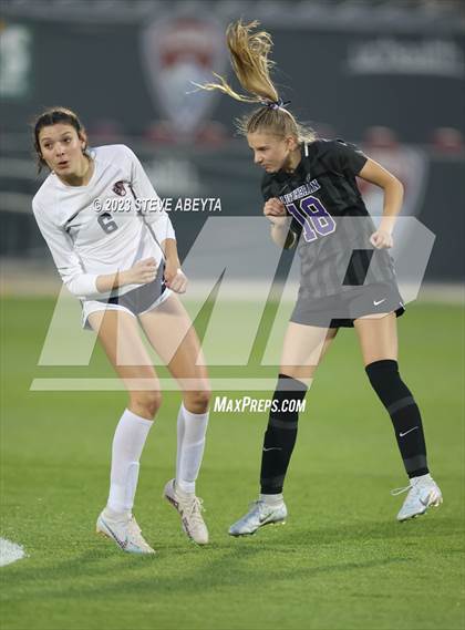 Thumbnail 2 in Dakota Ridge vs. Lutheran (CHSAA 4A State Final) photogallery.