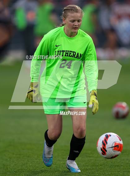 Thumbnail 3 in Dakota Ridge vs. Lutheran (CHSAA 4A State Final) photogallery.