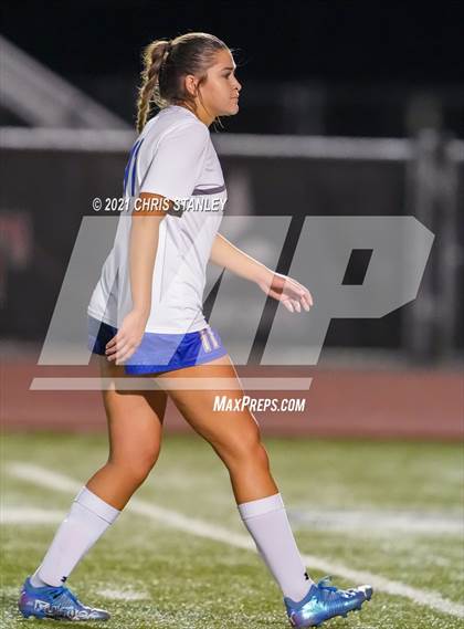 Thumbnail 3 in Northland Prep Academy vs. Chino Valley (AIA 2A Final) photogallery.