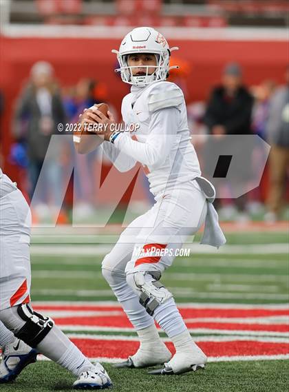 Thumbnail 3 in Lehi vs. Timpview (UHSAA 5A Final) photogallery.