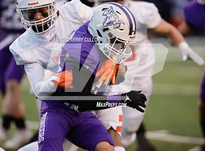 Thumbnail 2 in Lehi vs. Timpview (UHSAA 5A Final) photogallery.