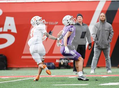 Thumbnail 3 in Lehi vs. Timpview (UHSAA 5A Final) photogallery.