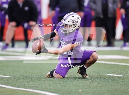Thumbnail 3 in Lehi vs. Timpview (UHSAA 5A Final) photogallery.