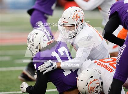 Thumbnail 1 in Lehi vs. Timpview (UHSAA 5A Final) photogallery.