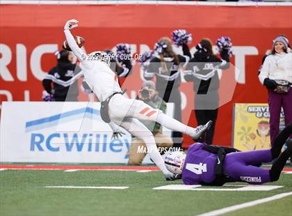Thumbnail 2 in Lehi vs. Timpview (UHSAA 5A Final) photogallery.