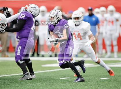 Thumbnail 3 in Lehi vs. Timpview (UHSAA 5A Final) photogallery.