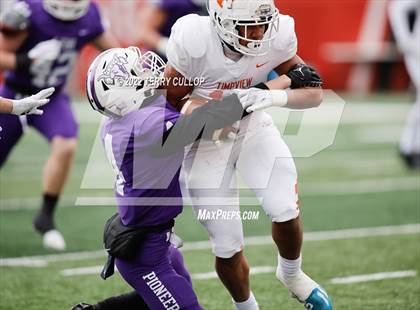 Thumbnail 3 in Lehi vs. Timpview (UHSAA 5A Final) photogallery.