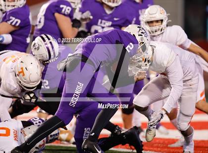 Thumbnail 2 in Lehi vs. Timpview (UHSAA 5A Final) photogallery.