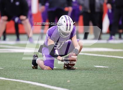 Thumbnail 2 in Lehi vs. Timpview (UHSAA 5A Final) photogallery.