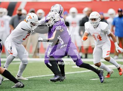 Thumbnail 2 in Lehi vs. Timpview (UHSAA 5A Final) photogallery.