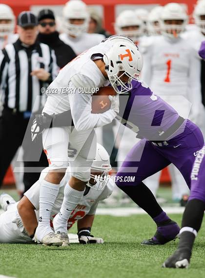 Thumbnail 3 in Lehi vs. Timpview (UHSAA 5A Final) photogallery.
