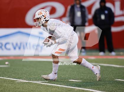 Thumbnail 2 in Lehi vs. Timpview (UHSAA 5A Final) photogallery.