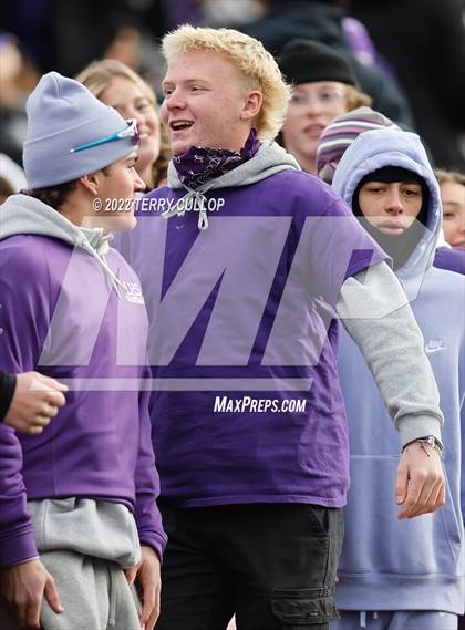 Thumbnail 3 in Lehi vs. Timpview (UHSAA 5A Final) photogallery.