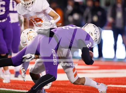 Thumbnail 3 in Lehi vs. Timpview (UHSAA 5A Final) photogallery.