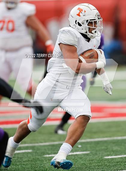 Thumbnail 2 in Lehi vs. Timpview (UHSAA 5A Final) photogallery.