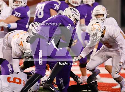 Thumbnail 1 in Lehi vs. Timpview (UHSAA 5A Final) photogallery.