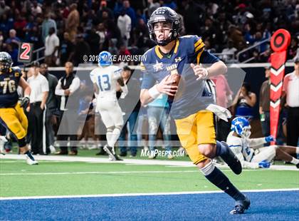 Thumbnail 2 in John Tyler vs. Highland Park(UIL 5A DI Reg II Quarterfinal) photogallery.