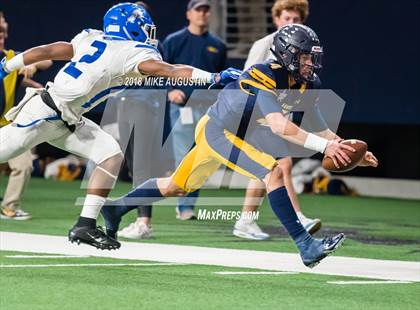 Thumbnail 2 in John Tyler vs. Highland Park(UIL 5A DI Reg II Quarterfinal) photogallery.