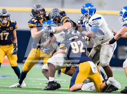 Thumbnail 3 in John Tyler vs. Highland Park(UIL 5A DI Reg II Quarterfinal) photogallery.