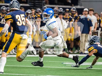 Thumbnail 1 in John Tyler vs. Highland Park(UIL 5A DI Reg II Quarterfinal) photogallery.