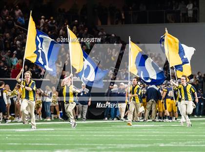 Thumbnail 1 in John Tyler vs. Highland Park(UIL 5A DI Reg II Quarterfinal) photogallery.