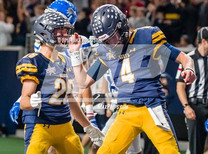Thumbnail 3 in John Tyler vs. Highland Park(UIL 5A DI Reg II Quarterfinal) photogallery.