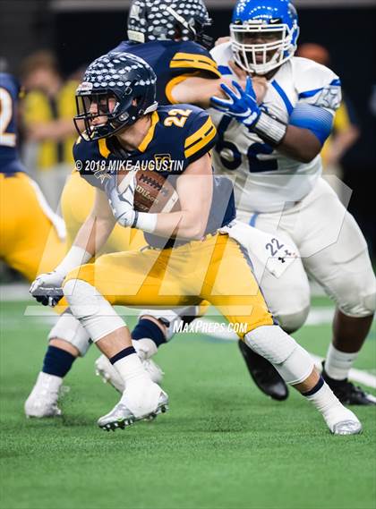 Thumbnail 2 in John Tyler vs. Highland Park(UIL 5A DI Reg II Quarterfinal) photogallery.
